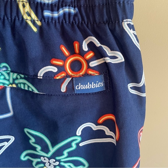 Chubbies Neon Lights Flamingo Swim Trunks 2XL - Picture 2 of 5
